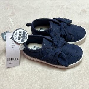 NWT Oshkosh Hilda shoes